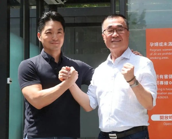 “双北”选战如混双赛开打？蓝议员赞李四川：凭市政经验火力全开